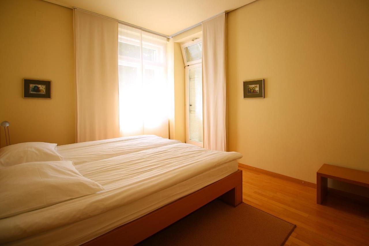 Apartments Villa Boltez Крань Экстерьер фото