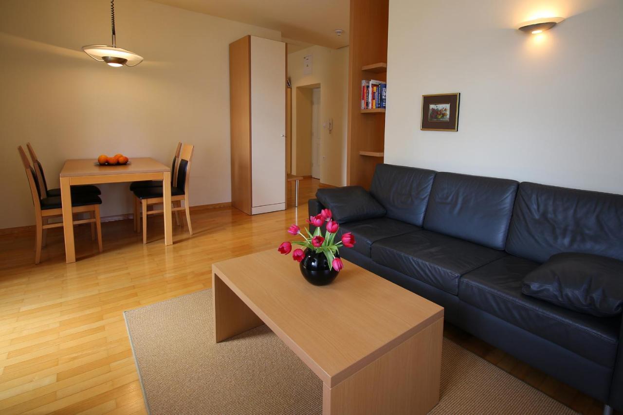 Apartments Villa Boltez Крань Экстерьер фото