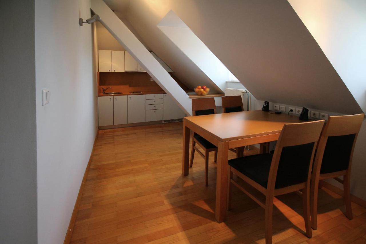 Apartments Villa Boltez Крань Экстерьер фото